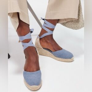 New espadrille sandal